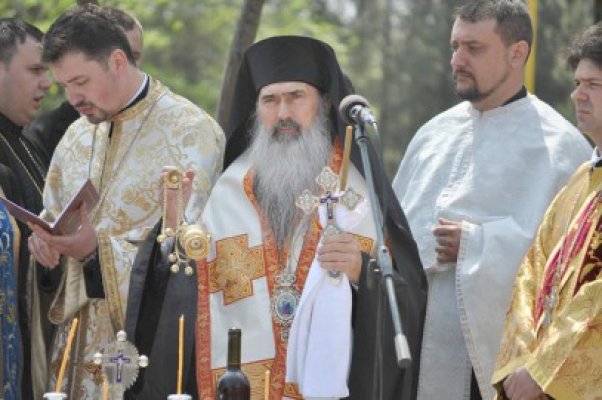 Cutremur la vârful Bisericii Ortodoxe: IPS Teodosie este urmărit penal pentru luare de mită şi instigare la fals intelectual